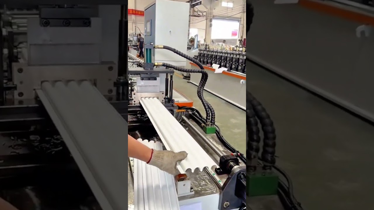 Automatic Roll Forming Machine for Shaping Metal Profiles