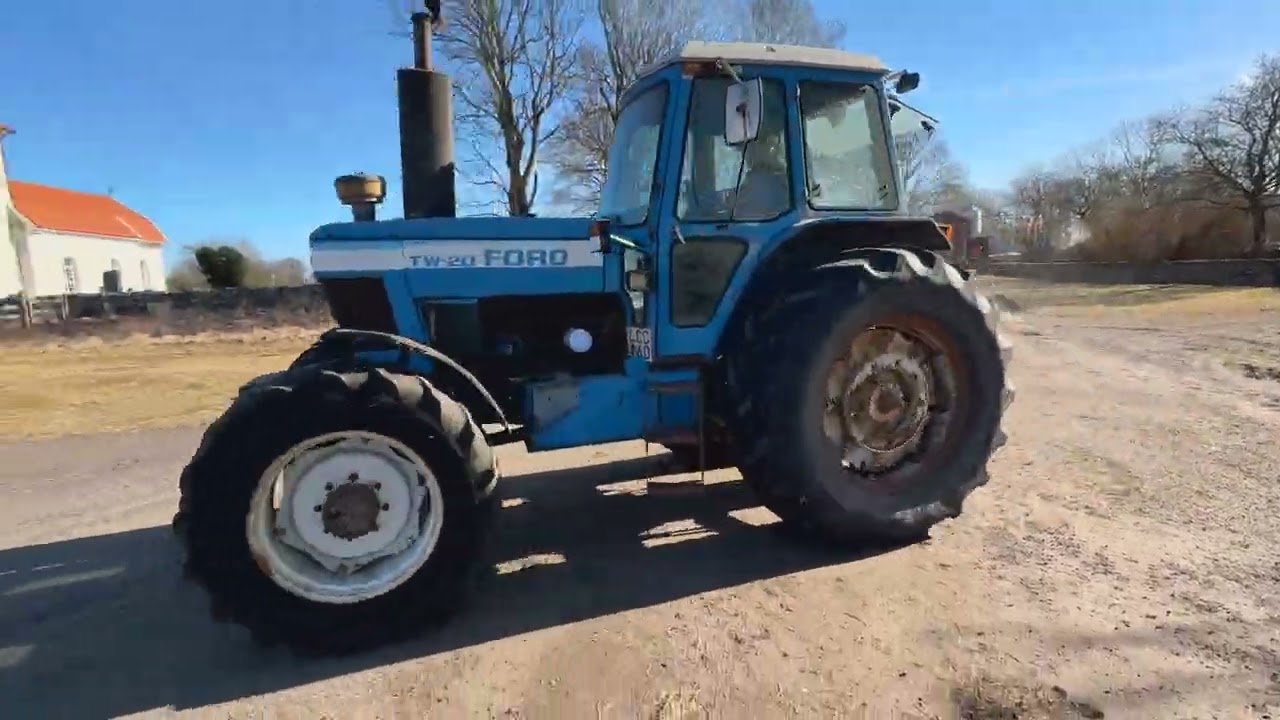 Veterantraktor FORD TW 20 4WD