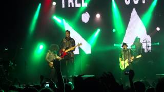 Fall Out Boy - &quot;Tell That Mick He Just Made My List of Things to Do Today&quot; (Live in L.A. 6-13-13)