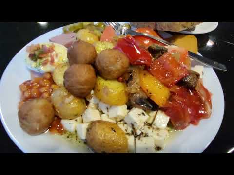 Am mâncat micul dejun în Oslo, la hotel, bufet suedez.Mâncare Norvegia, specialități norvegiene food