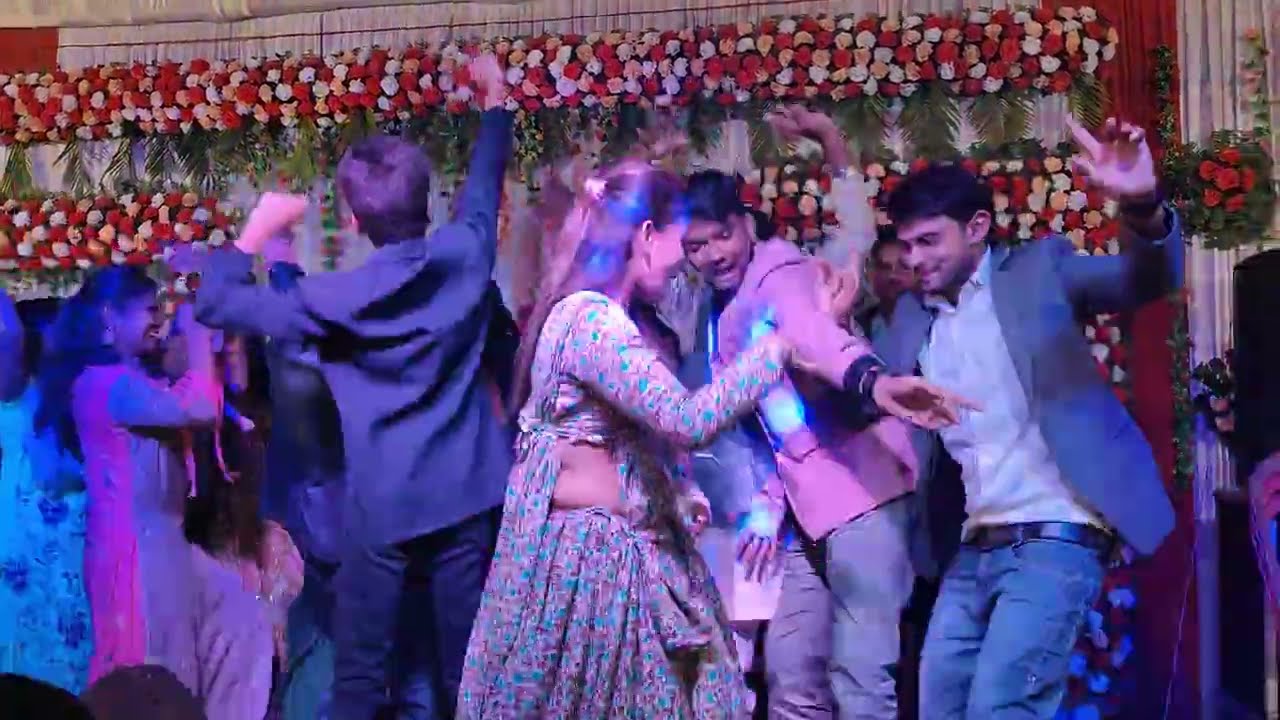 #VIDEO | Lahariya Luta A Raja | लहरिया लूटा | #nirhuwa #monalisa ,| Bhojpuri Wedding Dance Bhagalpur