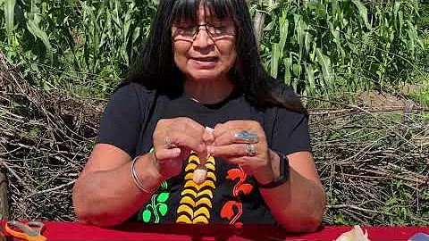 Cornhusking Doll making with artisan, Ronnie Reitt...