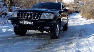 Jeep Grand Cherokee 4.7L V8 (off road winter)