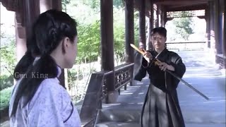 【Full Movie】Japanese samurais chase after a schoolgirl, but she turns out to be a kung fu master.