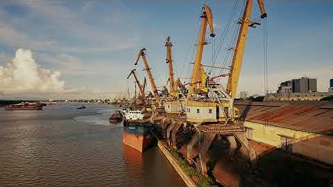 CHIỀU TRÊN BẾN CẢNG. Sáng tác: Nguyễn Đức Toàn. Trình bày: Ngọc Tân. Nhạc phát trên đài TNVN