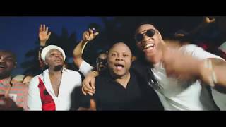 Video thumbnail of "Flavour - Awele (feat. Umu Obiligbo) [Official Video]"