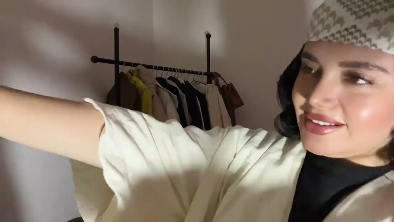 Asmrfarsi🫂🙋‍♀️🪡 A tailor who helps you get to your work appointment.😍🥰