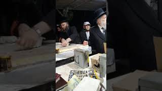 שריפת הפתילות בבית העלמין נחלת יצחק גבעתיים