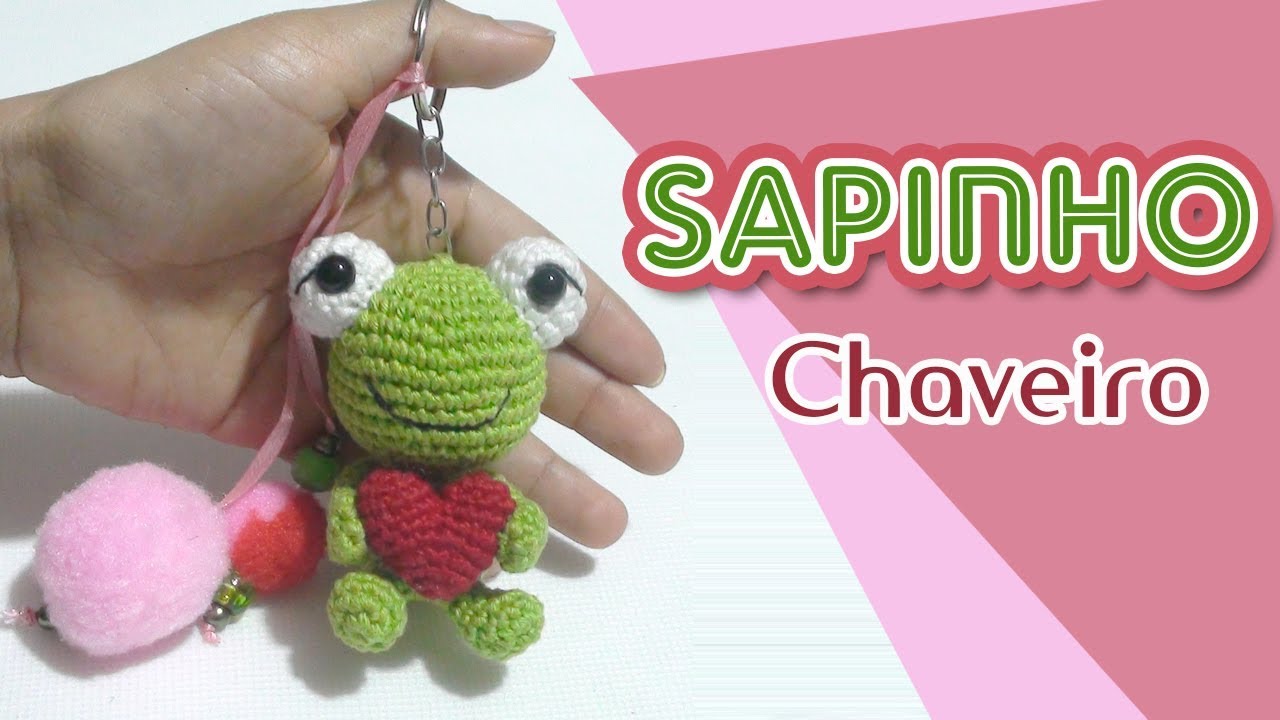 sapinho chaveiro amigurumi