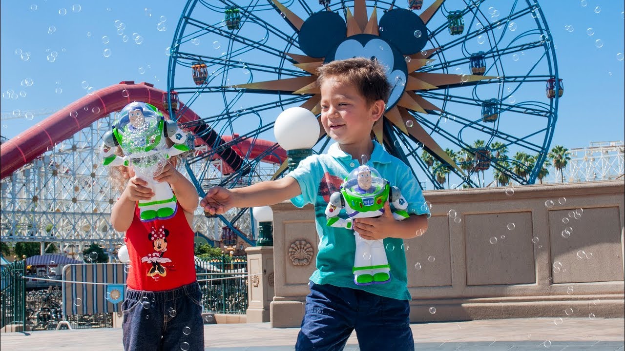 Disneyland Buzz Bubble Toy - YouTube