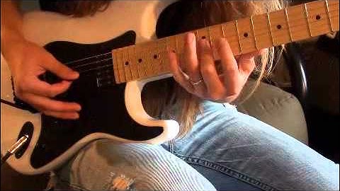 How to sweep pick ( part 2 with tabs)