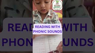 reading with the help of phonic sounds #admissionsopen #children