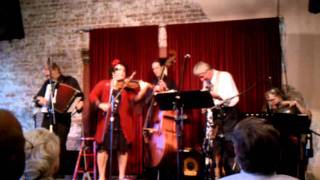 Oi Wai - Cafe Musique