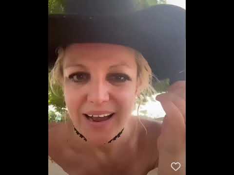 Britney takes her top off to ride a horse | Britney Spears |
