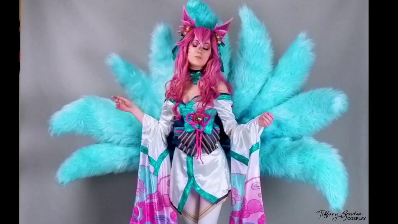 Tiffany Gordon Cosplay in her Spirit Blossom Ahri cosplay from League of Legends