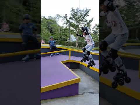 Coba Main Sepatu