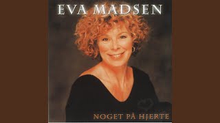 Video thumbnail of "Eva Madsen - Skovnarren"