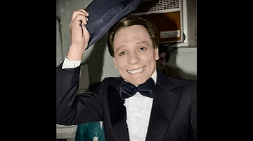 في عيد ميلاده 85 قوة الرفض من اسباب نجاح وجماهيرية عادل إمام Adel Emam 