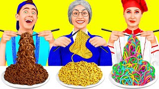 Eu vs Minha Vó No Desafio De Culinária | Truques Simples de Cozinha por KaZaZa