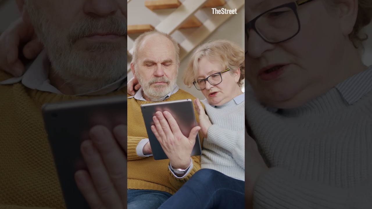 The Social Security mistake you’re probably making. The Social Security mistake you’re probably making.