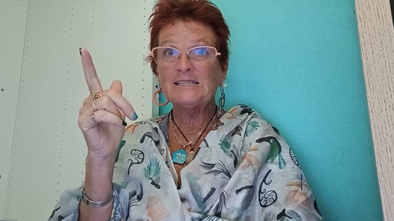 6 life hacks for a success reset in your life - video