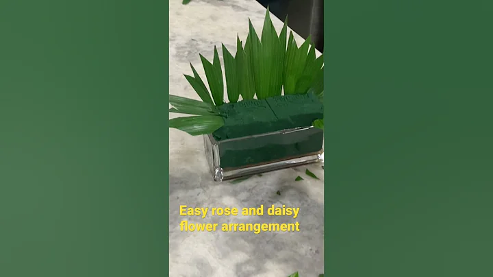 Easy flower arrangement for beginners