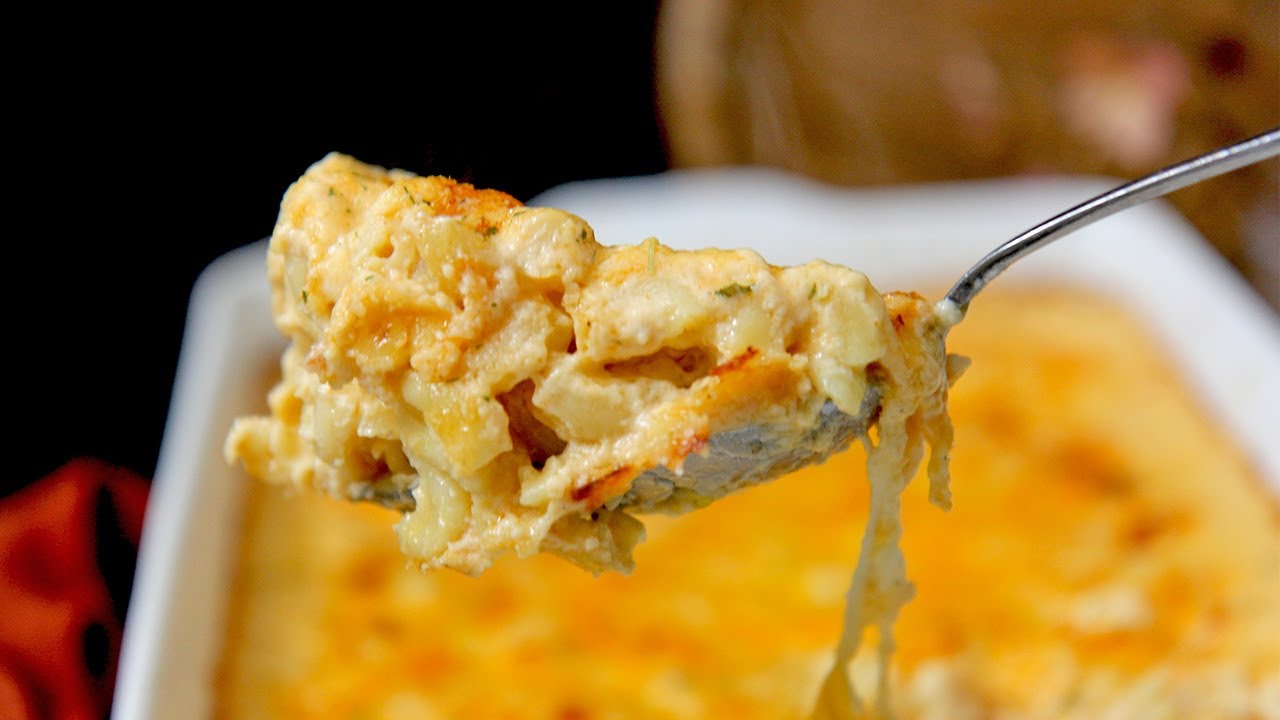 Laura Vitale Makes The Cheesiest Mac & Cheese