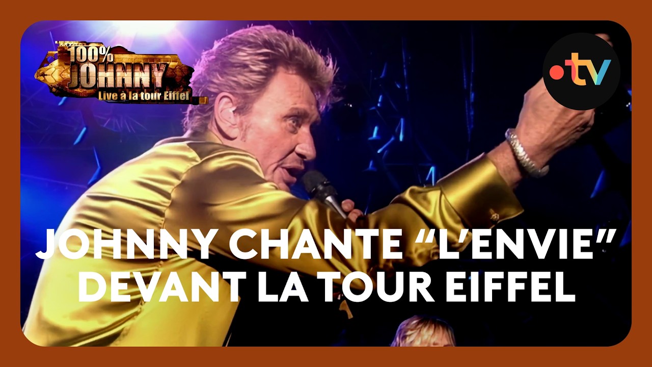 Johnny Hallyday chante "L'envie" devant un public en feu à la Tour Eiffel