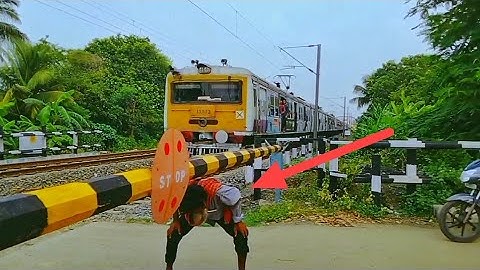 The Over-Confident Man | Stupid Careless Man Tries To Cross Closed Railgate In Front Of Train