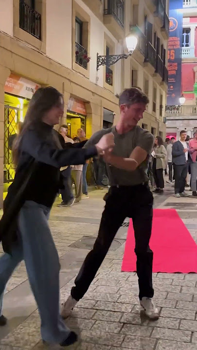 bailando salsa en Donostia #salsa #donostia