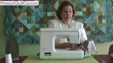 Half Square Triangle Quilting Block - Beginner Block Quilting Series