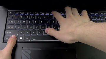 GIGABYTE G7 – How to Adjust Screen Brightness