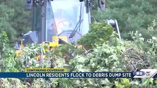 Lincoln residents flock to debris dump site