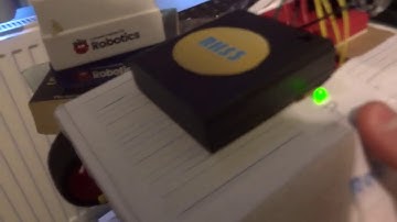 Raspberry Pi Moving Robot Video - Includes Robot vs Shoe box!