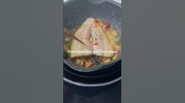 Cá basa chiên nước mắm