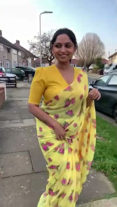 Hot Aunty Cute Reel | #shorts #insta
