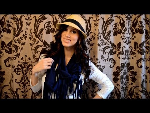 DIY: How to Cut a T-Shirt: Fringe Scarf