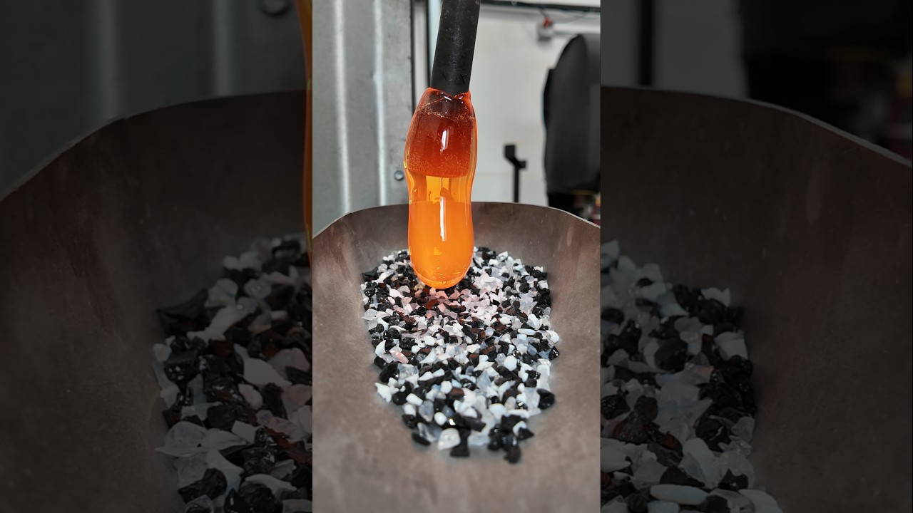 Black and white black and white ornament ! #glassblowing #satisfying #satisfyingvideo