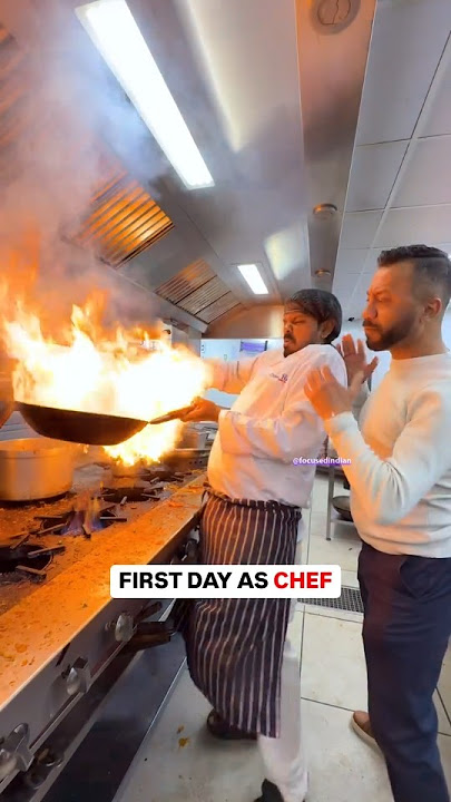 First Day as a Chef👨‍🍳🤣😭 #skills #chef #cooking #fire #restaurant #series #kitchen