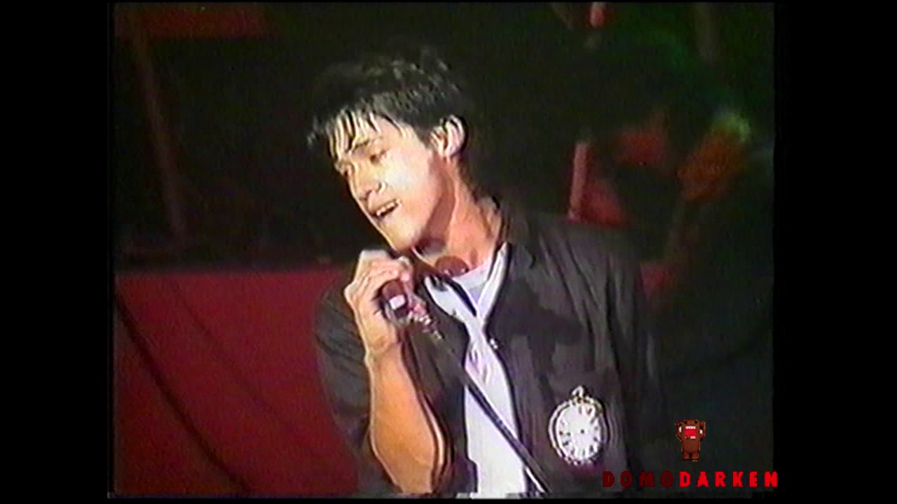 คอนเสิร์ตลืมโลก : อยากจะบอกใครสักคน - ไมโคร (2530)