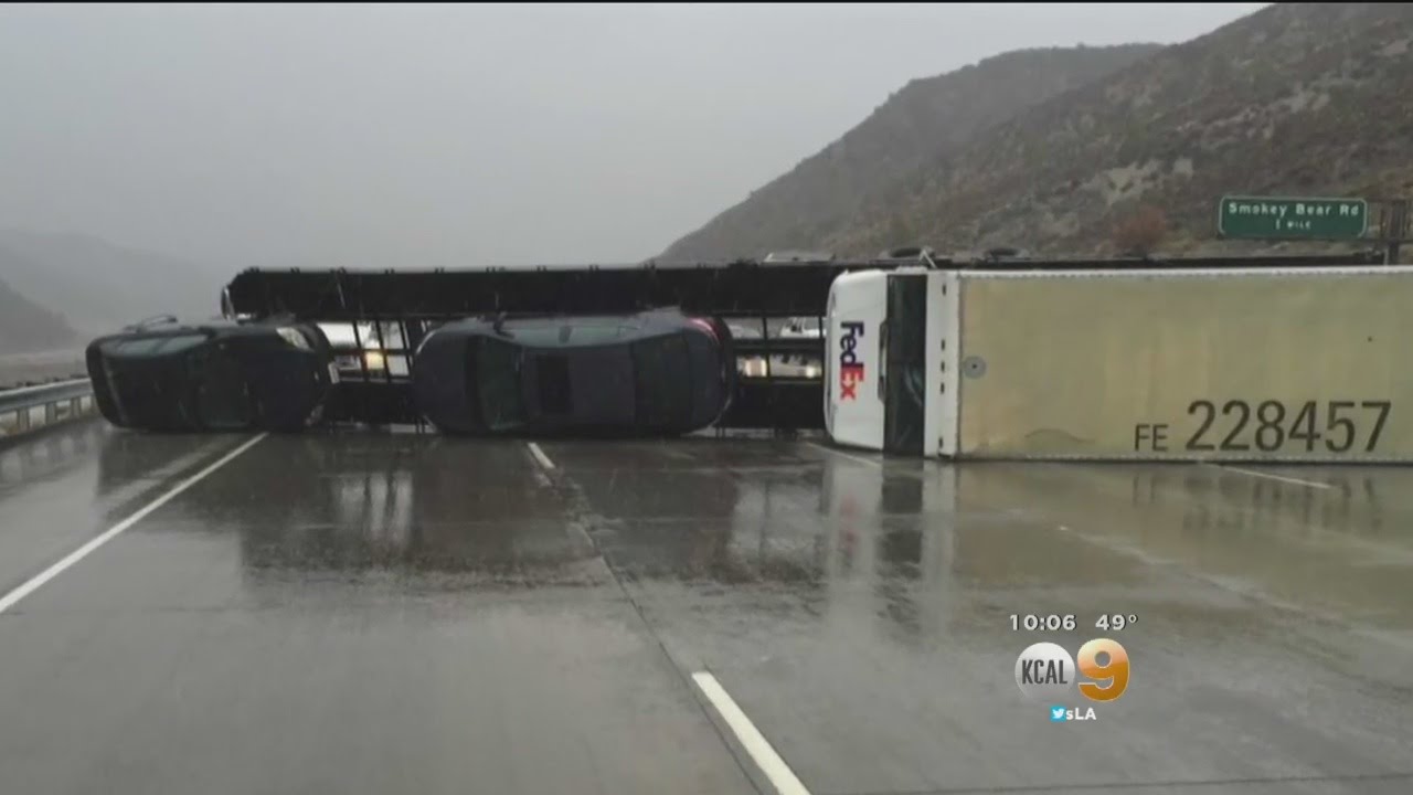 Wind, Snow, Rain Cause Traffic Nightmare Along The Grapevine - YouTube