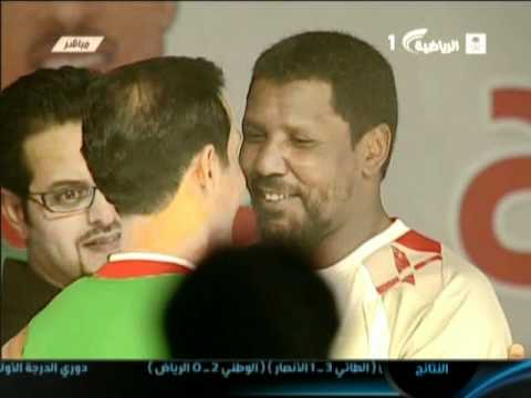 حفل إعتزال النجم عبدالله صالح أغنية المنديالي