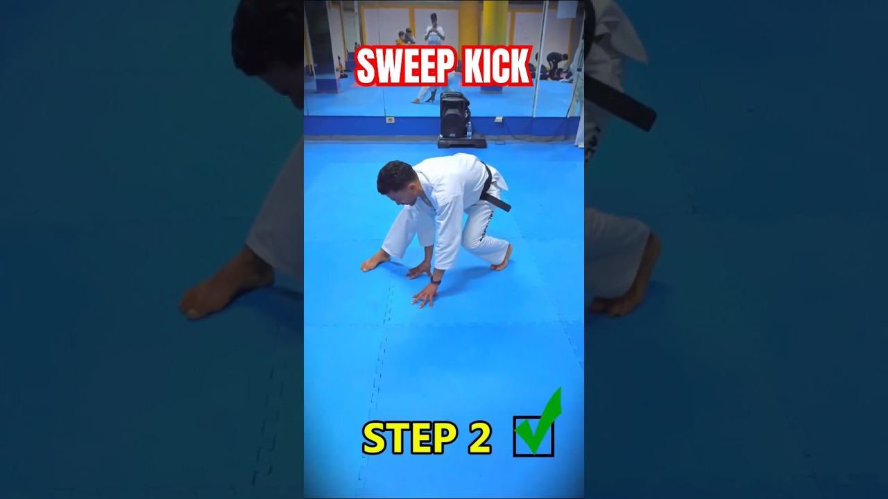 Master the Sweep Kick! 🥋 #martialarts  #SelfDefense #kicktechniques