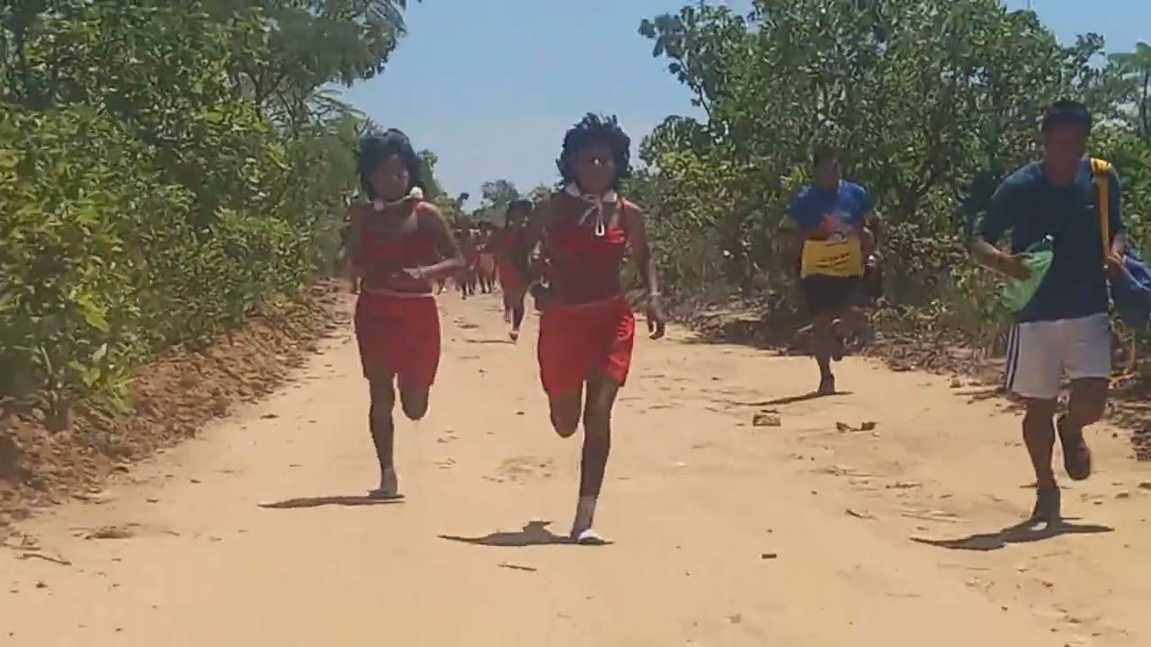 corrida de maratona de cultura xavante na aldeia Fátima póredza'õnó ganho