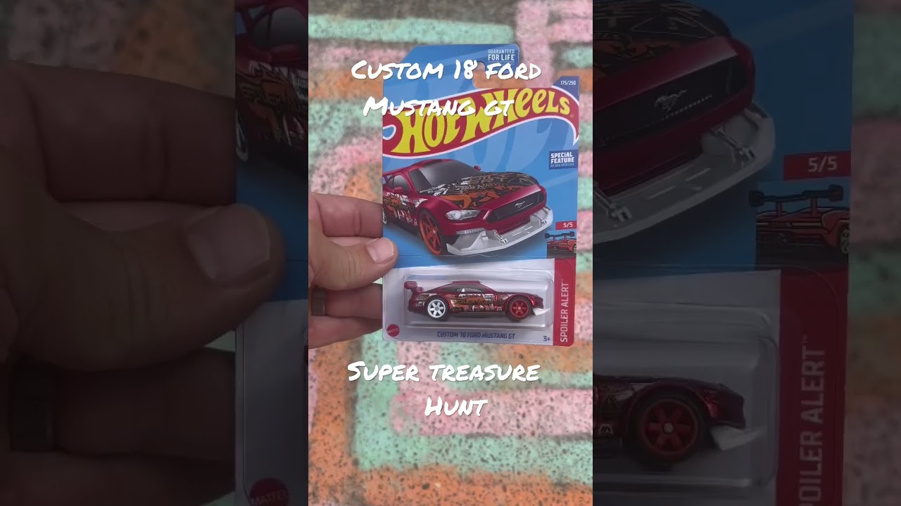HOTWHEELS SUPER TREASURE HUNT CUSTOM 18 FORD MUSTANG GT