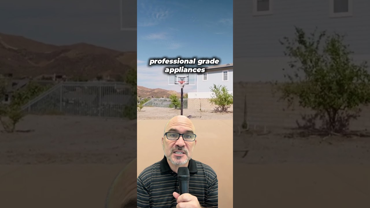 🌄 PRIVATE HILLTOP MEDITERRANEAN ESTATE IN SIMI VALLEY