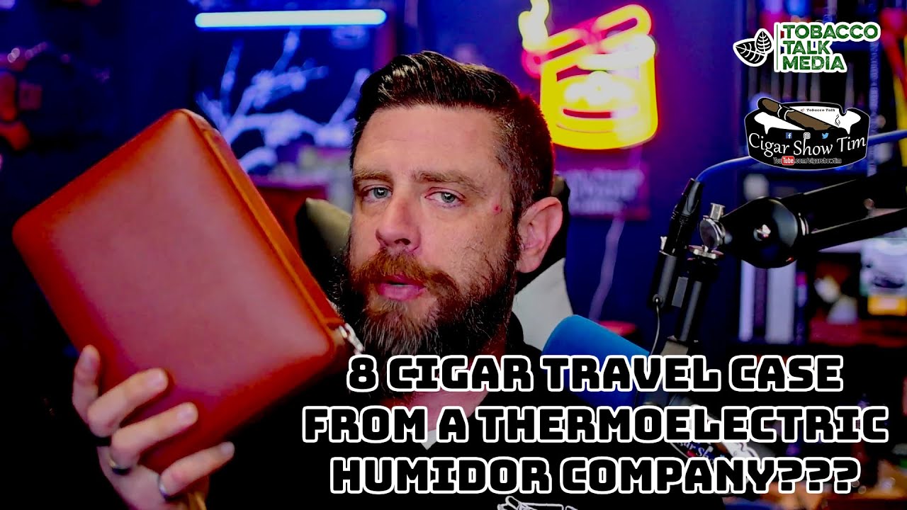 Первый взгляд на кожаный дорожный чехол NeedOne.