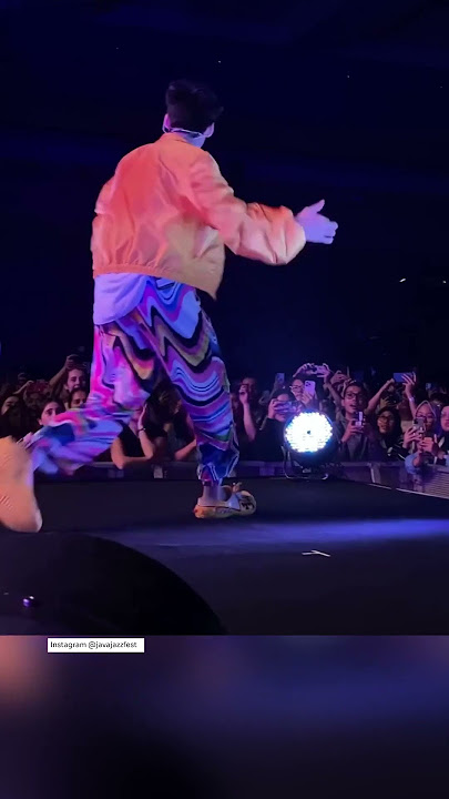 Momen spesial Jacob Collier nyanyikan Indonesia Pusaka di Java Jazz 2025