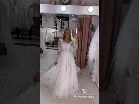 Лёгкое свадебное платье с блестящим корсетом #свадебныеплатья #свадебныеплатьяворонеж #weddingdress