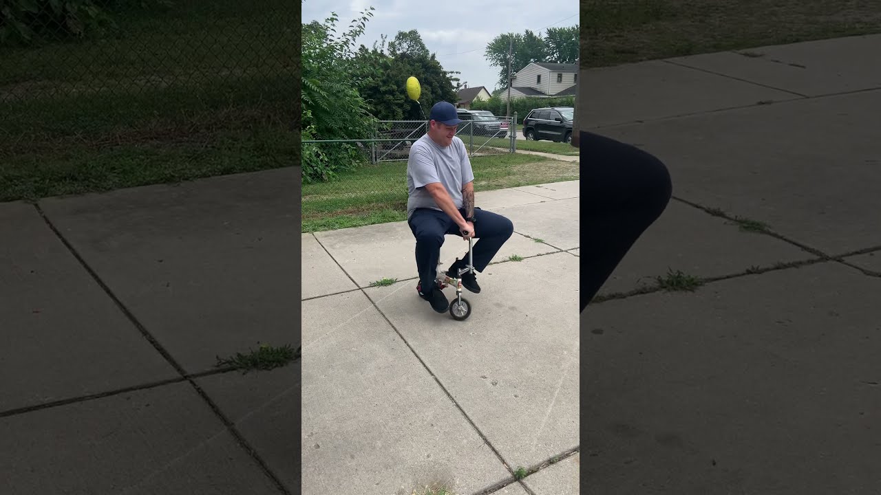 Big guy on a little bike… 